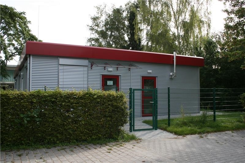 Bild des Außenbereichs der Taunusblickschule
